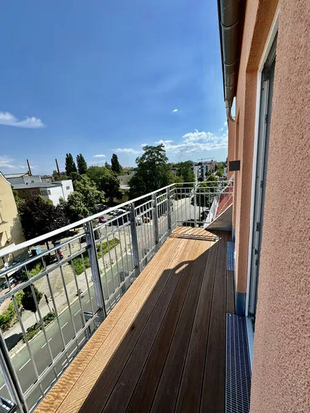 2-ZIMMER-BAU-DACHGESCHOSS MIT TERRASSE – EINBAUKÜCHE INCL. GESCHIRRSPÜLER - SOFORTBEZUG! — photo 1
